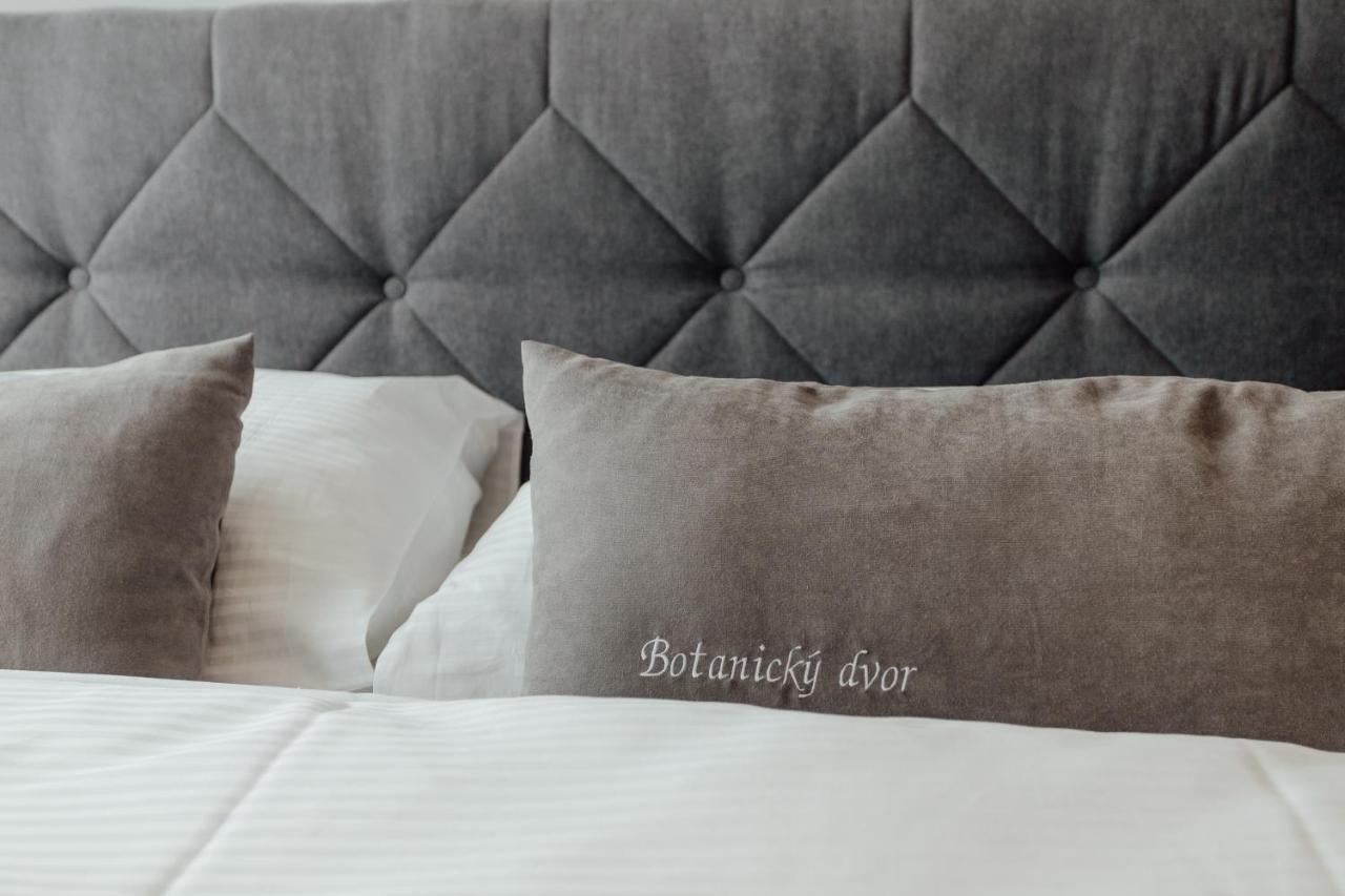 Botanicky Dvor Apart otel Banská Štiavnica Dış mekan fotoğraf