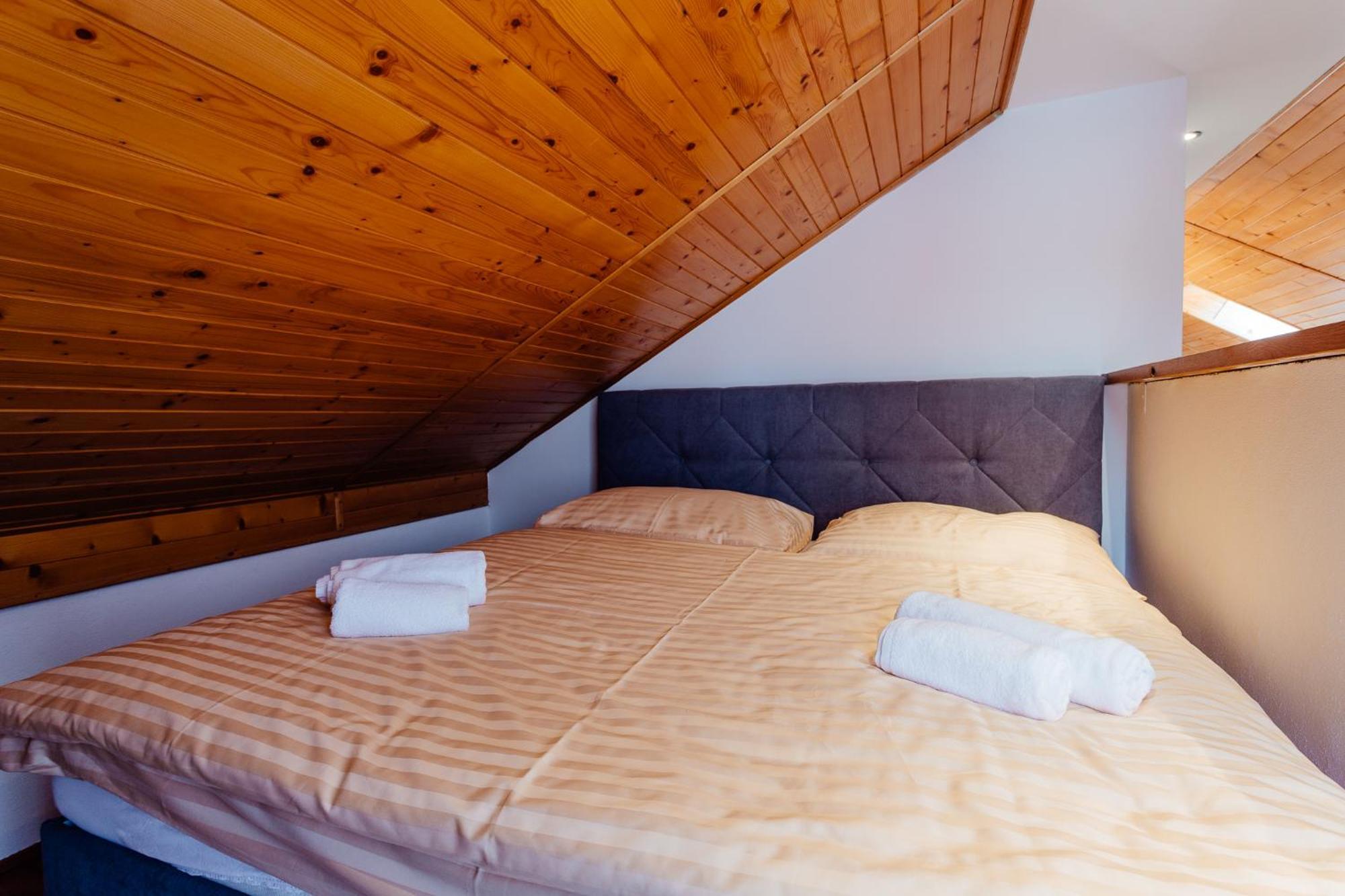 Botanicky Dvor Apart otel Banská Štiavnica Dış mekan fotoğraf