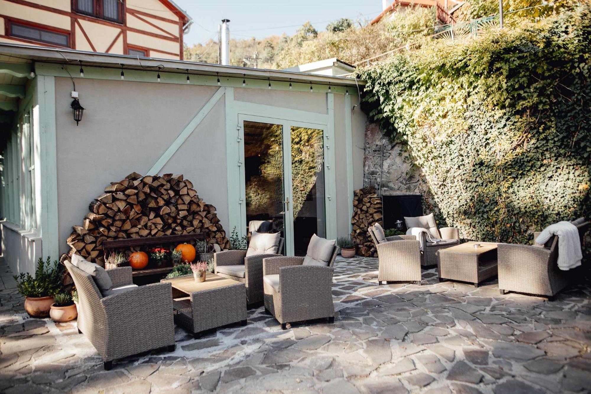 Botanicky Dvor Apart otel Banská Štiavnica Dış mekan fotoğraf